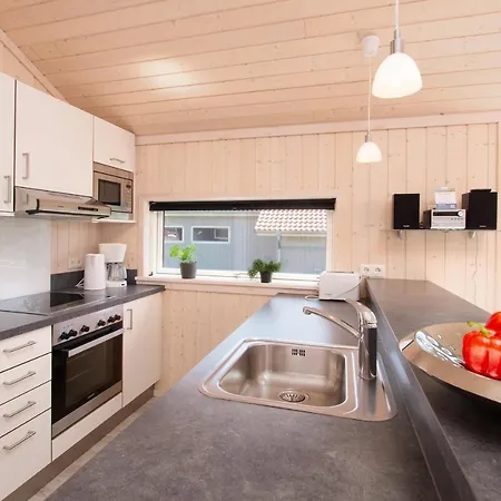 בית נופש 1 House B 140 *